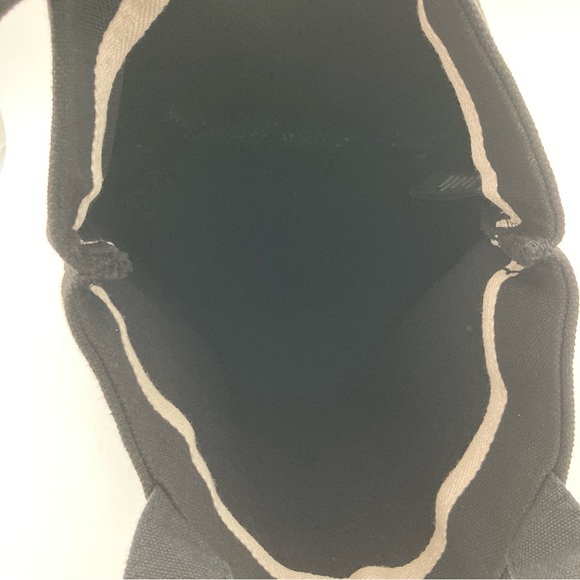 Barnes & Noble Books Repeating Logo Snap Top Canvas Tote Bag - Picture 4 of 8